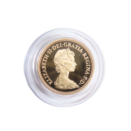 420 - Royal Mint. Elizabeth II Proof Gold Sovereign, 1980. 8g. Crowned bust right, ELIZABETH II DEI GRA F ... 