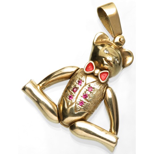 78 - Gold teddy bear with articulated limbs. Hallmarked 9ct, 58mm, 31.6g.