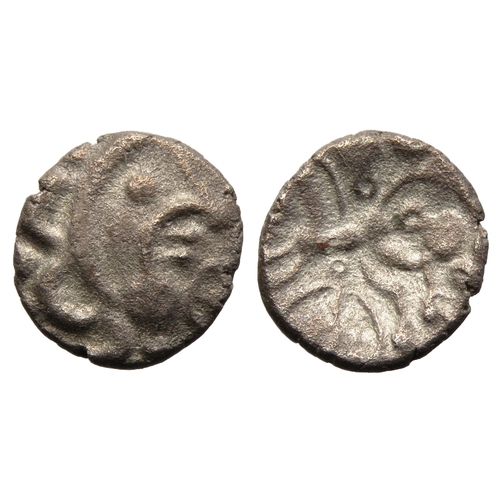 158 - East Wiltshire. Circa 50 BC. Upavon moon head silver unit. 11mm, 0.85g. Moon head right, three cresc... 