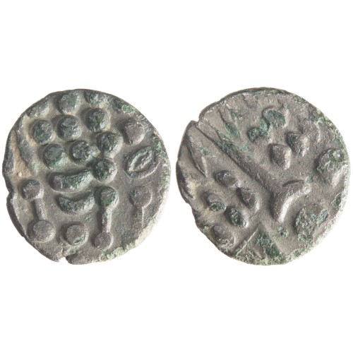 163 - Durotriges stater, circa 1st century BCE. Cranborne Chase type. Wreath, cloak and crescents. R. Dis-... 