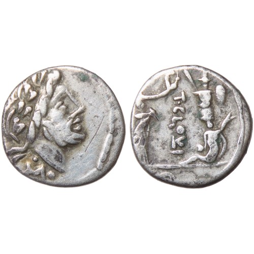 175 - Cloulius. T. Cloelius. Quinarius. 98 BC. Rome. Laureate head of Jupiter right; control mark ·M below... 