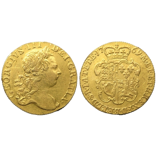 447 - George III guinea 1769. Laureate bust right, GEORGIVS III DEI GRATIA. R. Crowned shield of arms. Gol... 