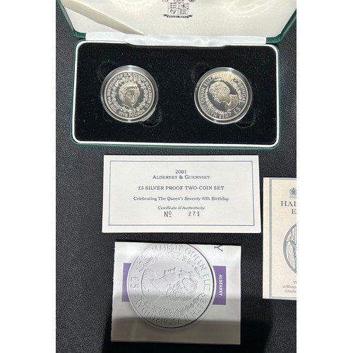 493 - Royal Mint: Silver Proof Crowns / Five Pounds (6). Queen Mother Centenary 2000 piedfort edition and ... 