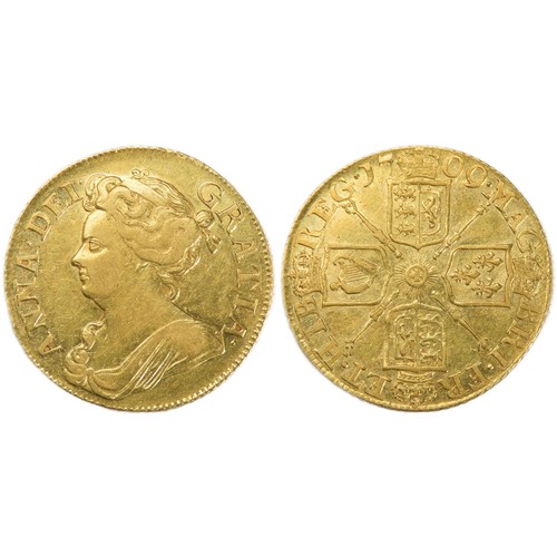 436 - Anne Gold Guinea 1709. Draped bust left, ANNA DEI GRATIA. R. Crowned cruciform shields, sceptres in ... 