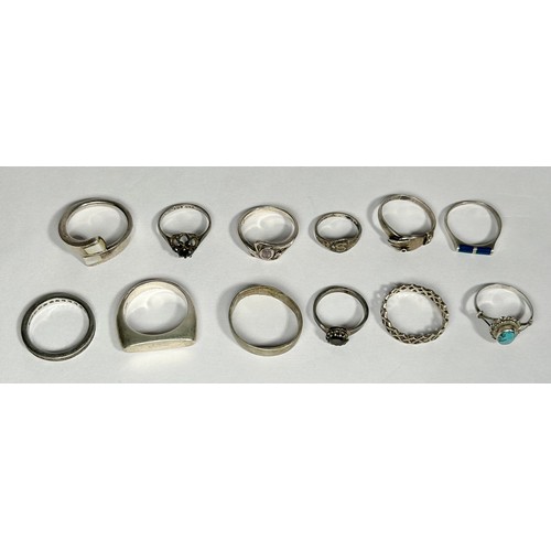 136 - Large collection of silver jewellery, vintage and new items included.