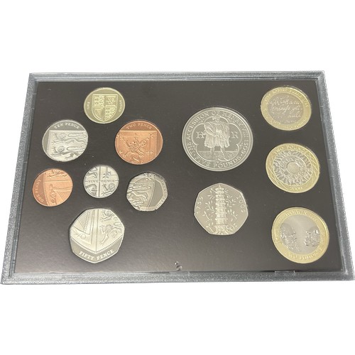 59 - Royal Mint proof 2009 year set in box, includes the 2009 Kew Gardens 50p.