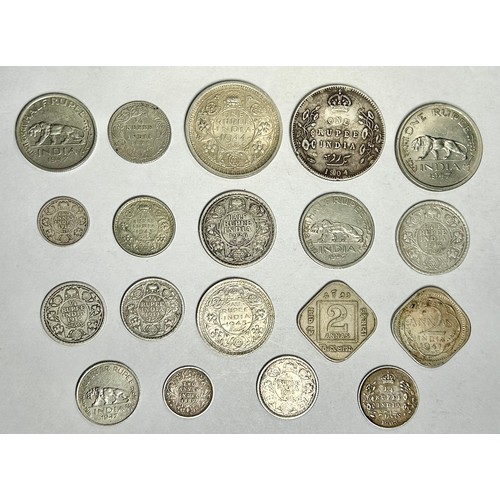 82 - British Empire, India: Collection of 19 coins, 1889-1947. Victoria, Edward VII, George V and George ... 