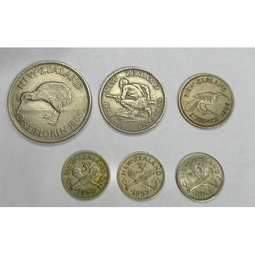 83 - New Zealand: Large coin collection, 1930's-1080's. Various denominations, including commemorative do... 