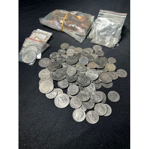 63 - Large USA coin collection. 19th - 21st century, to include silver, nickle and copper issues. Dollars... 