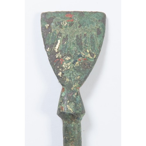 103 - Medieval bronze gilt and enamel heraldic harness hook, displaying the arms of Monthermer: Or, an eag... 