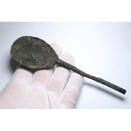 131 - Post-medieval spoons (2). Circa 17th century CE.Copper-alloy & pewter, largest 173mm. From an ol... 