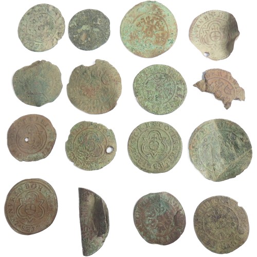 519 - collection of copper jettons. Circa 17th century CE. various Nuremberg types. 1.46g/1.39g. 24.40mm/1... 