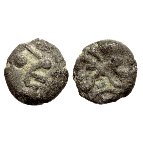 171 - Dobunni Silver Unit. Circa 1st century BC-1st century AD. Silver, 0.79g. 9mm. Moon head right. R. Ho... 