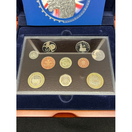 505 - Royal Mint, Two Executive Proof Collection. 2004 Proof Coin Collection, 2006 Proof Coin Set.