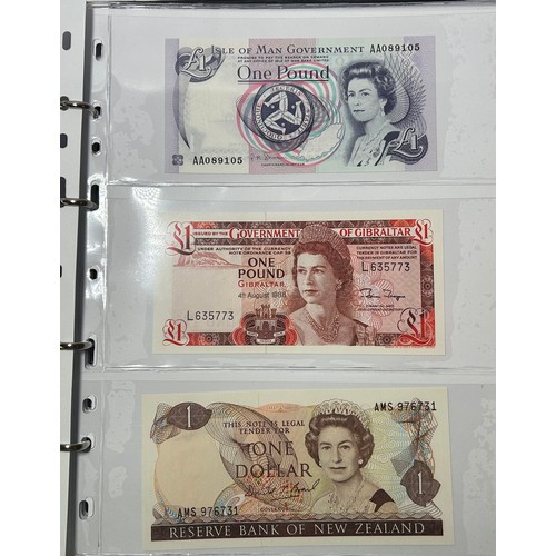 527 - World Bank Notes (33) in black collectors folder. To include, United states 1&2 dollars, Queen E... 