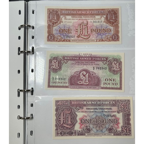 527 - World Bank Notes (33) in black collectors folder. To include, United states 1&2 dollars, Queen E... 