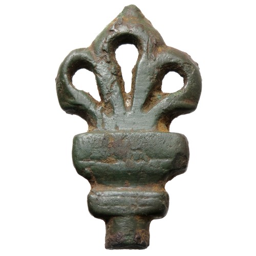 62 - Roman key handle. A large bronze trilobate key handle. Circa 2nd-3rd century CE. Copper-alloy, 59mm.... 