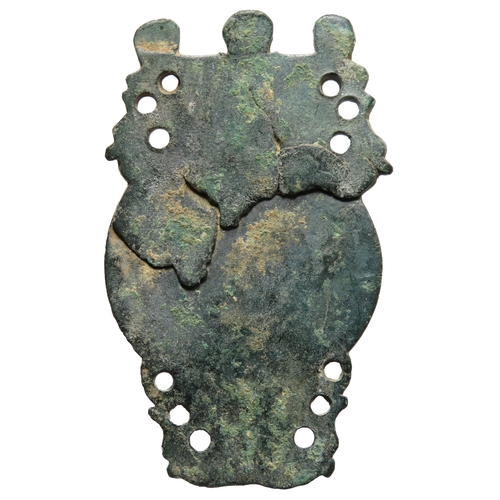 60 - Late Roman QBS strap end. A very finely engraved bronze strap end in the late 4th to early 5th centu... 