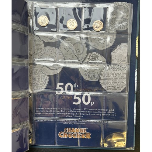 510 - Change Checker Folder Containing British coinage, Two complete set of the alphabet 10 pence pieces, ... 