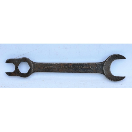 215 - Great Western Railway locomotive water gauge spanner, stamped 2385 (Dean Goods 0-6-0), 13