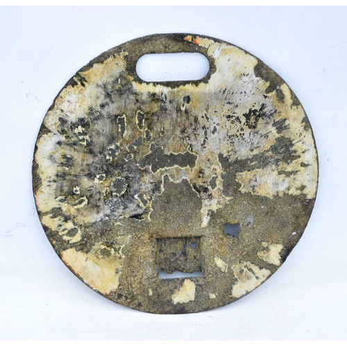 281 - London North Eastern Railway, GE type, locomotive headcode disc, enamel, some wear. (Postage Band: N... 