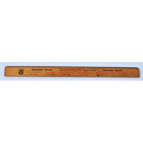 392 - Great Northern Railway wooden desk ruler with steel edge, excellent condition & attractive in respec... 