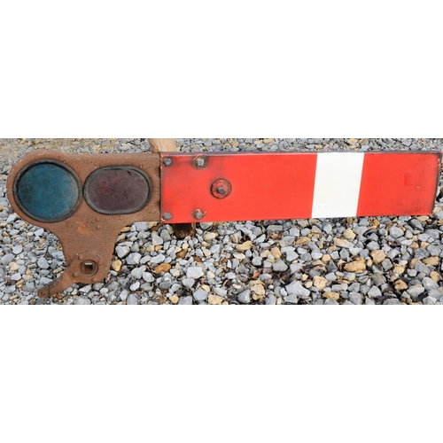 435 - British Railways upper quadrant home signal arm with spec plate & glasses. (Postage Band: N/A)