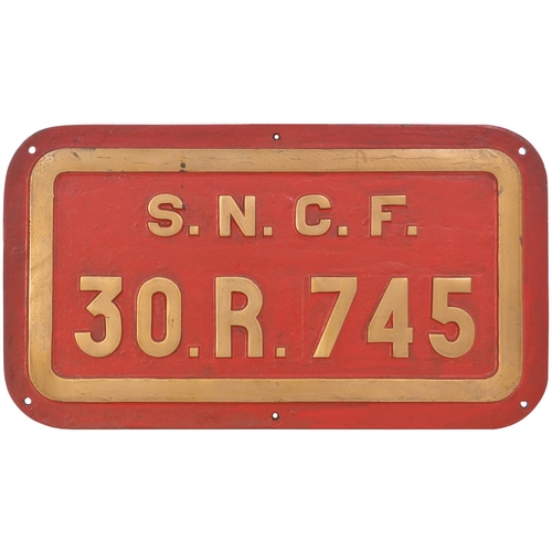 140 - A French Railways tenderplate, S.N.C.F. 30.R.745, from a tender coupled with a SNCF Class 141.R. 2-8... 