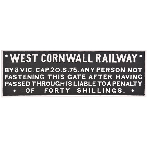 95 - A West Cornwall Railway gate notice, as used between Truro and Penzance and branches. Cast iron, 31