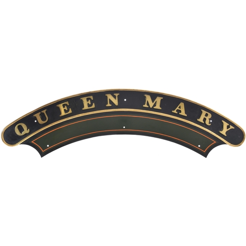 145 - A nameplate QUEEN MARY from the GWR 4000 Star Class 4-6-0 No 4031 built at Swindon in October 1910 a... 