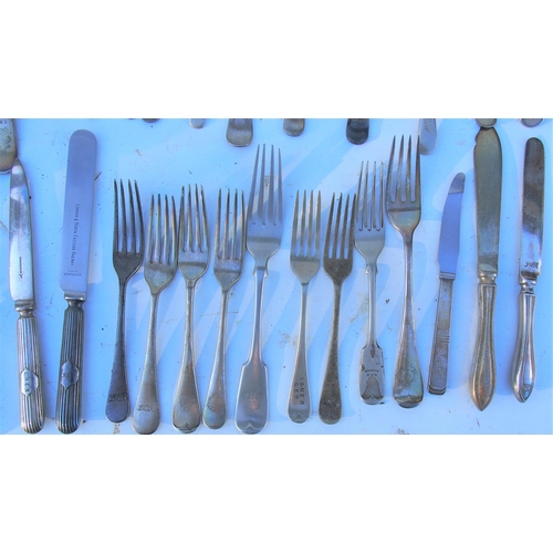 509 - Quantity of cutlery, pre-group noted including LNER, NER, West Coast Dining Saloon, GNR Dining Club,... 