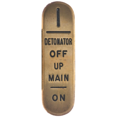 165 - A group of GWR signal lever plates, (a) 1 DETONATOR OFF UP MAIN/ON, (b)  2 DETONATOR OFF DOWN MAIN/O... 