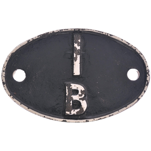 181 - A shedplate 1B, Camden (1948-January 1966), the front repainted. (Postage Band: B)