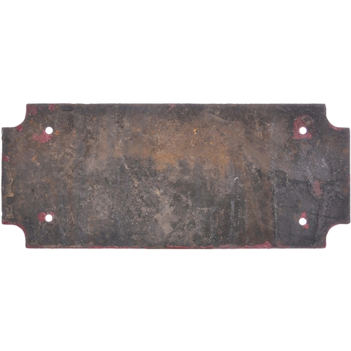 77 - A doorplate, DISTRICT SIGNAL CHARGEMAN, cast iron, 15¼