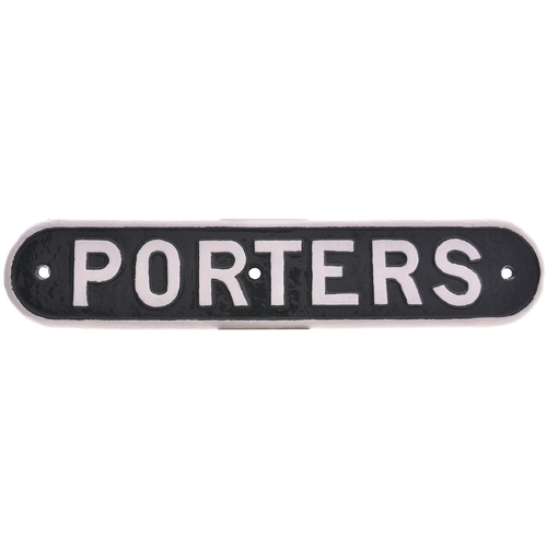 60 - An LNER doorplate, PORTERS, cast iron, 17¼