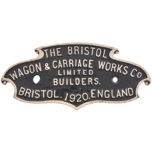 376 - A wagonplate, THE BRISTOL WAGON & CARRIAGE WORKS 1920. Cast iron, 10¾