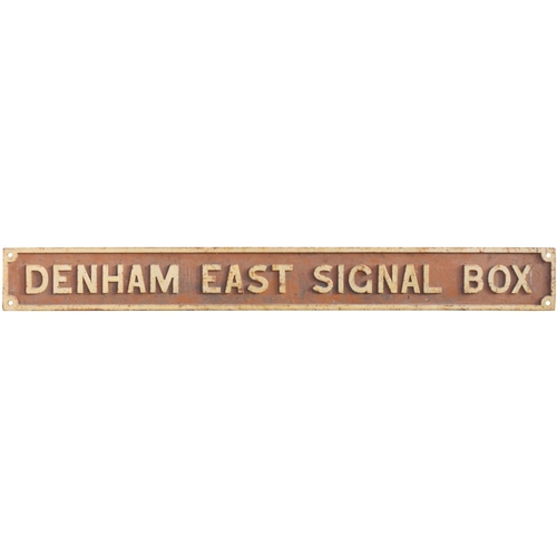 39 - A GWR nameboard, DENHAM EAST SIGNAL BOX, from the GW&GC Joint Line. Cast iron, length 78