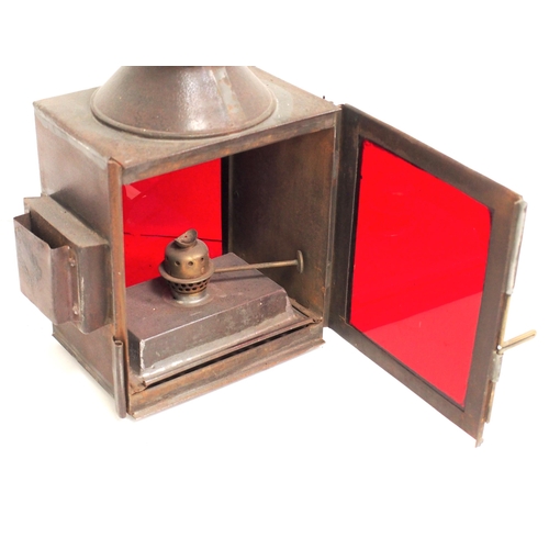 100 - Great Western Railway carriage & wagon danger lamp, good order however has incorrect wick assembly. ... 