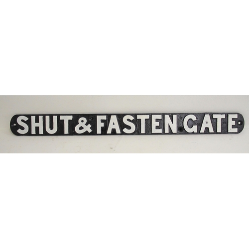 498 - Midland Railway c/i shut & fasten gate notice (GTMR101), 33 1/2