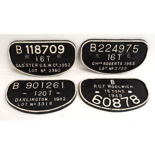 506 - British Railways c/i D wagonplates - B118709 16T Glo'ster C&W 1952, B224975 16T Chas Roberts 1955, B... 