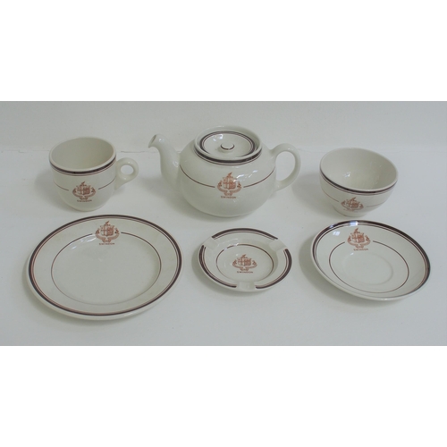 112 - Great Western Railway reproduction chinaware (Limmex Swindon) - teacup, saucer, side plate, tea pot,... 