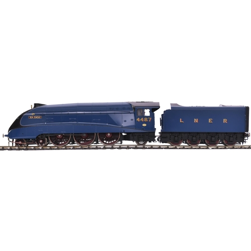 208 - An O gauge model, LNER A4 Class SEA EAGLE, by Golden Age Models, contained in its original box. Appe... 