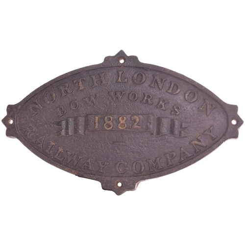 47 - A coach plate, NORTH LONDON RAILWAY COMPANY, BOW WORKS, 1882. Cast iron, 10¾