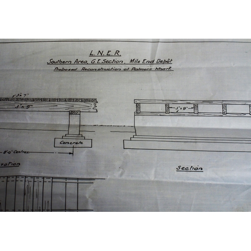 170 - Paperwork delve - Great Western file & paperwork noted, see images. (Dispatch by Mailboxes/Collect f... 