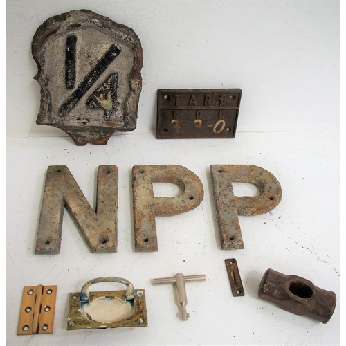 511 - Quantity of railway hardware & Accident Reports inc. LNWR items, water gauge glass cover, brass leve... 