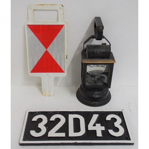 529 - Polish C/I tenderplate, SNCF handlamp (complete), DB Stop sign. (3) (Dispatch by Mailboxes/Collect f... 