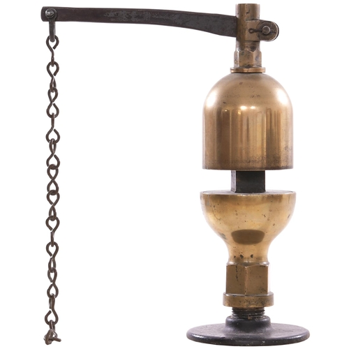 155 - A GNR top lever, vertical valve, locomotive whistle, with its operating lever, cast brass, height 12... 