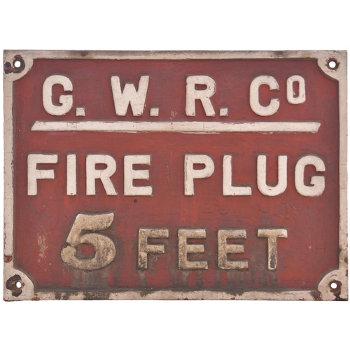 319 - A warning notice, GWR Co, FIRE PLUG, 5 FEET, cast iron, 18