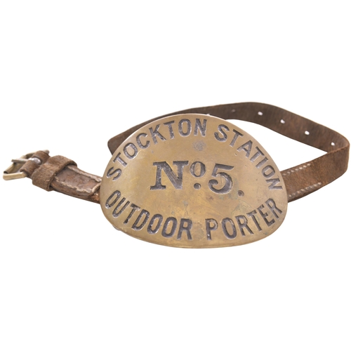 322 - A North Eastern Railway armband, STOCKTON STATION, OUTDOOR PORTER, No 5, engraved brass, 4¾