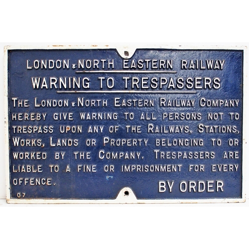 131 - London North Eastern Railway C/I trespass notice (TPLN107A), 26 1/8